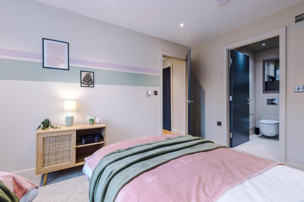 Exquisite Central York Abode Sleeps 6! Exterior photo